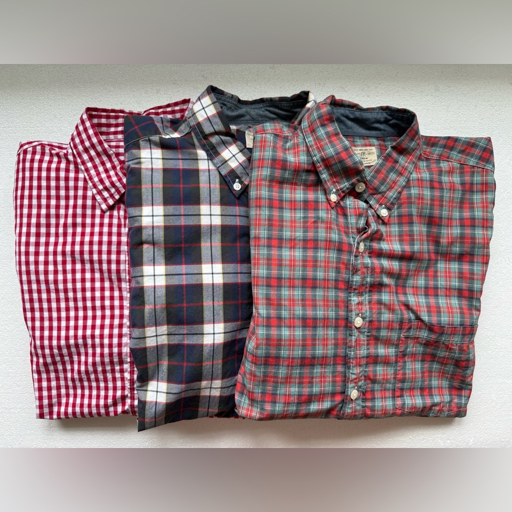 3️⃣ JCREW SET OF 3 100% COTTON JCREW WOVEN PLAID SHIRTS SIZE MEDIUM